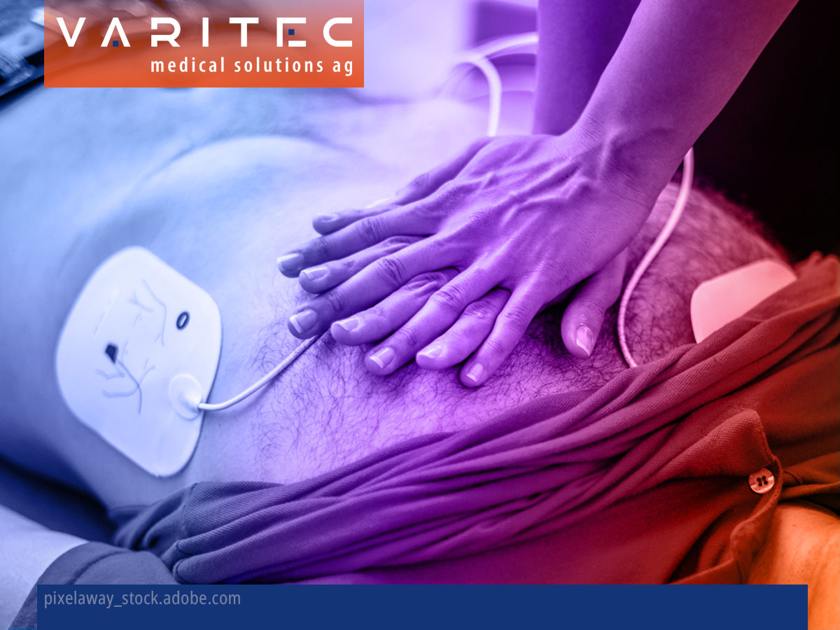 Patient bekommt eine Herzmassage